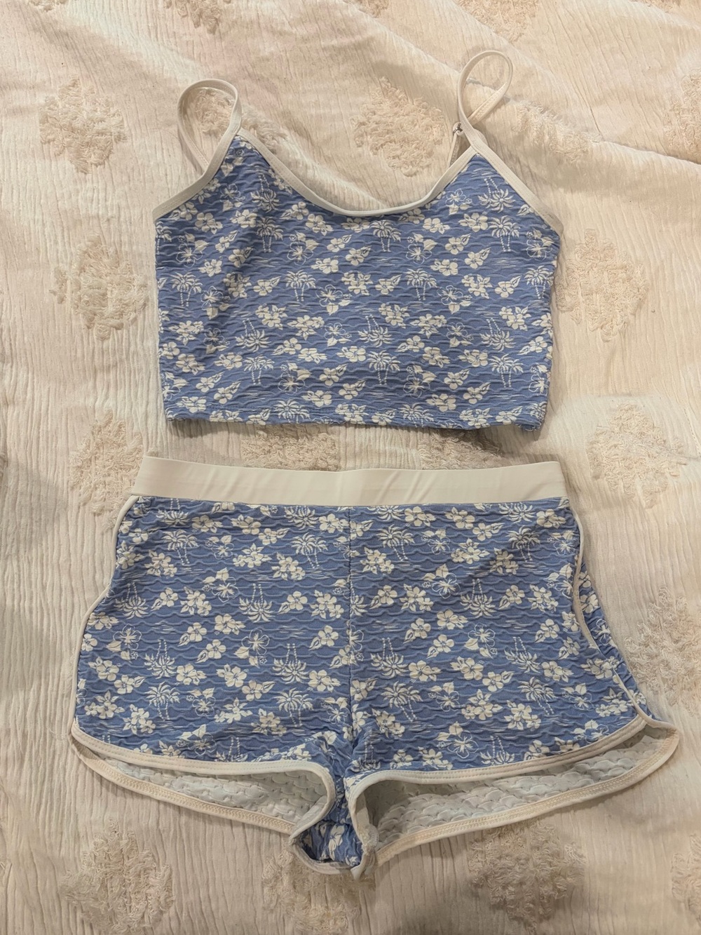Dippin Daisys Hawaiian Print Two Piece Tankini Set